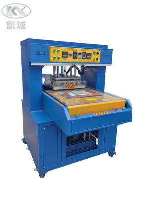 Un buon prezzo. Macchina di incisione di tessuti in silicone 3D Press termico per rivestimenti in linea