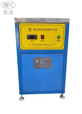 220V 1KW Silicone Label Making Machine Modular Design per la fabbricazione di portachiavi