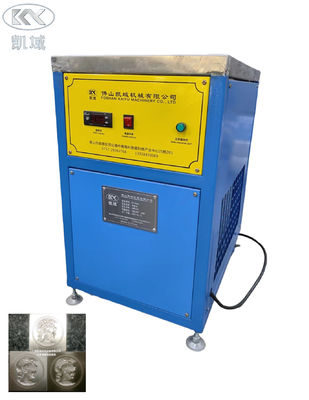 Un buon prezzo. Frigorifero per muffe Macchina di etichettatura in silicone Trasferimento di calore per l'imbossaggio di capi di abbigliamento in linea