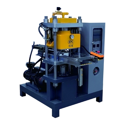 Macchina per etichette in silicone professionale e ad alte prestazioni, macchina per la produzione di etichette in gomma per abbigliamento da lavoro